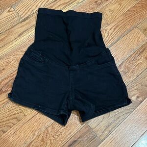 Black Maternity shorts